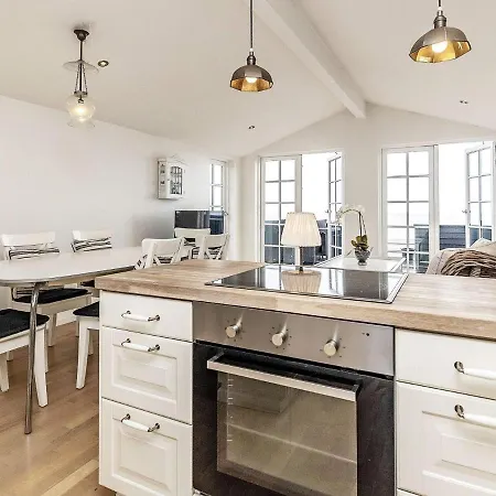 Holiday home Two-bedroom In 12