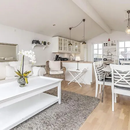 Two-bedroom In 12 * Otterup